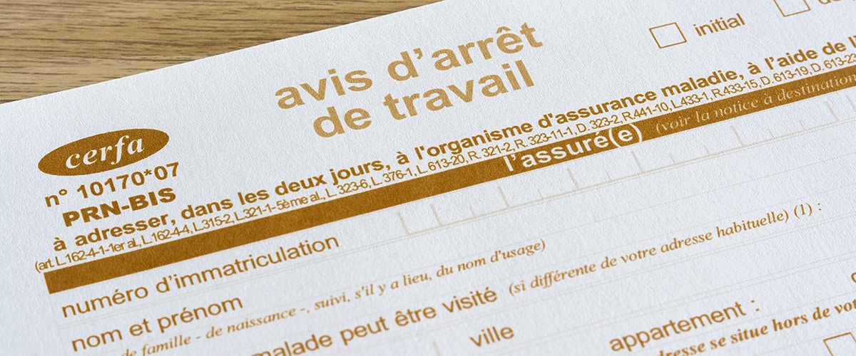 Arrêts maladie en 2025 : ce qui change pour les salariés, les agents publics et les mutuelles santé